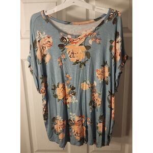 Maurices 24/7 Floral Tee Women’s Blue Rose Print Top - XL